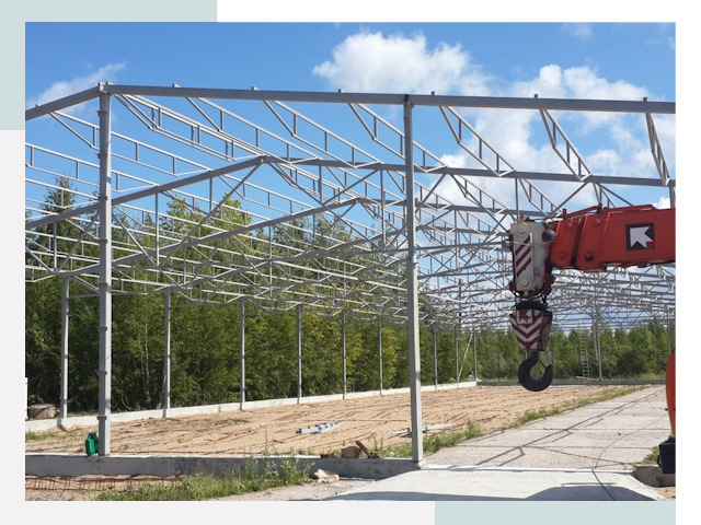 Строительство конюшен в Ржев от 617 руб. под ключ